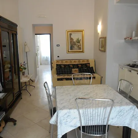 Casa Sannazzaro Apartment *